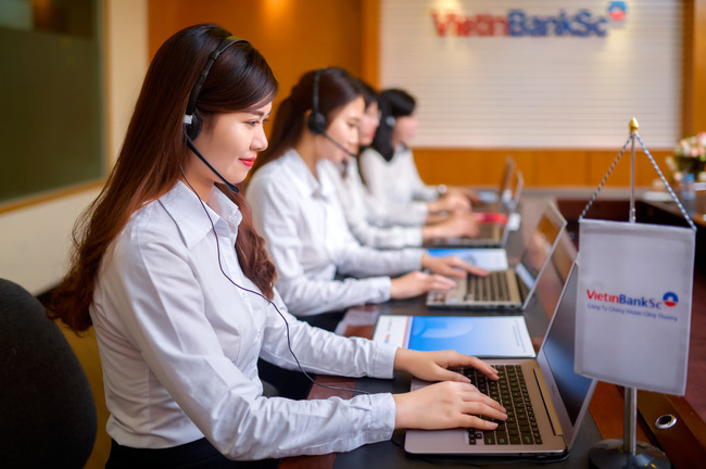 Nhân viên ngân hàng nào sắp được thưởng gần 6 tháng lương bình quân?