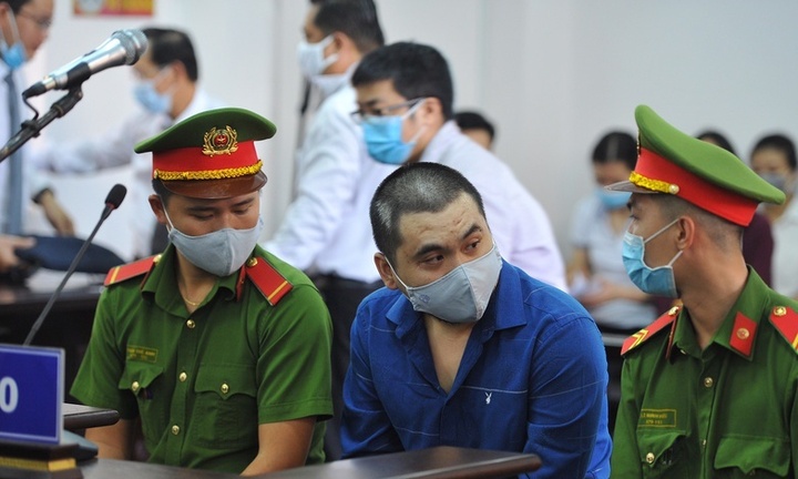 Tài xế Mercedes tông nữ tiếp viên hàng không khai dương tính với ma túy là do uống nước