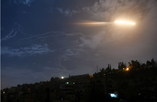 Hệ thống phòng không Syria đánh chặn hàng loạt tên lửa của Israel