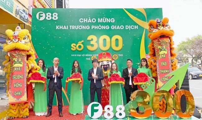 F88 cán mốc 300 phòng giao dịch, sớm hơn 1 năm so với kế hoạch
