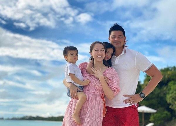 Khoe ảnh du lịch cùng gia đình, “mỹ nhân đẹp nhất Philippines” Marian Rivera “đốn tim” dân mạng nhờ chi tiết đặc biệt