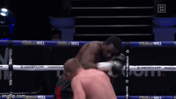 Video: Lép vế suốt 4 hiệp, tay đấm người Nga Alexander Povetkin bất ngờ tung cú knock-out ấn tượng nhất năm