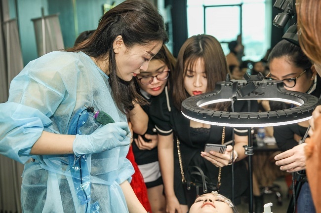 Nữ doanh nhân Yumi Trần: Bản lĩnh, trí tuệ, từ ái và hành trình khởi nghiệp từ gian khó