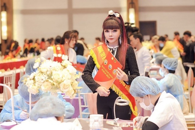 Giáo sư hoa hậu Hà Thu Trang – thương hiệu vàng uy tín ngành thẩm mỹ