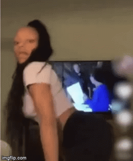 Video TikTok ghi lại khoảnh khắc cuối cùng trước cái chết bí ẩn của thiếu nữ 16 tuổi