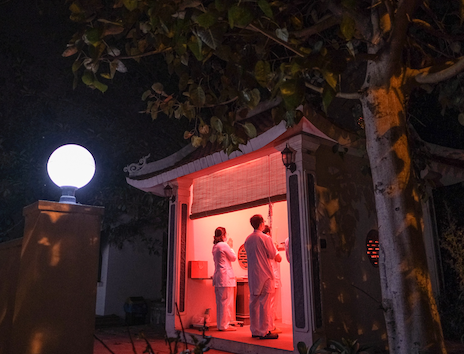 Khoảnh khắc giao thừa