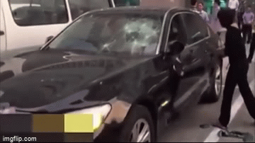 Video: Phát hiện chồng qua lại với 