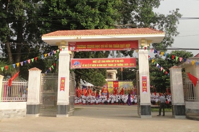 Vụ thầy giáo bị kỷ luật vì tát học sinh ở Nghệ An: Không tát 19 học sinh