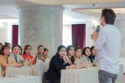 BS da liễu Nguyễn Quỳnh Ân: Bác sĩ có tài, có tâm, luôn đặt chữ “đức” lên hàng đầu