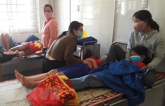Quảng Trị: 18 học sinh nhập viện vì ngộ độc sau bữa ăn trưa
