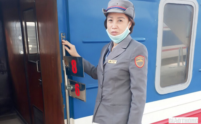 Nhặt được gần 36 triệu trên tàu, nữ nhân viên đường sắt trả lại cho người đánh rơi