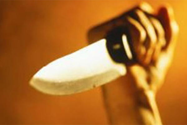 Vụ đâm 3 bạn nhậu trên taxi, 1 người chết: Bắt khẩn cấp nghi phạm