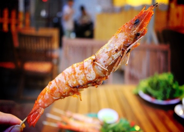 Tôm nướng chanh muối bằng nồi chiên không dầu siêu đơn giản