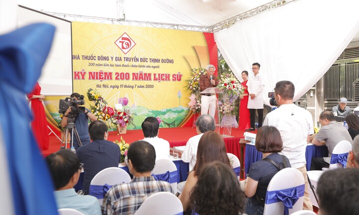 Lễ kỉ niệm 200 năm lịch sử nhà thuốc đông y gia truyền Đức Thịnh Đường