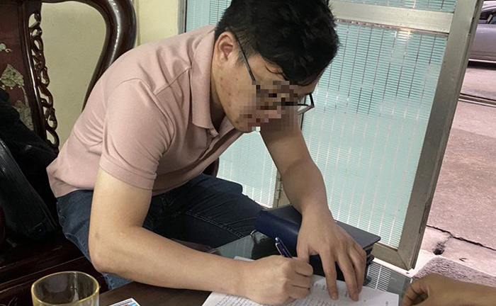 Hà Nội: Uống rượu cây anh túc, tài xế bị phát hiện dương tính với ma túy