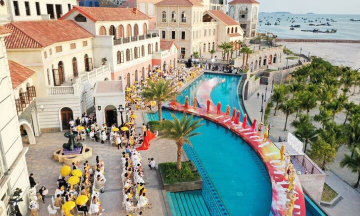 Nam Phú Quốc, Địa Trung Hải và điều bất ngờ lớn từ cuộc hội ngộ giữa thời trang và kiến trúc trong show Fashion Voyage #3