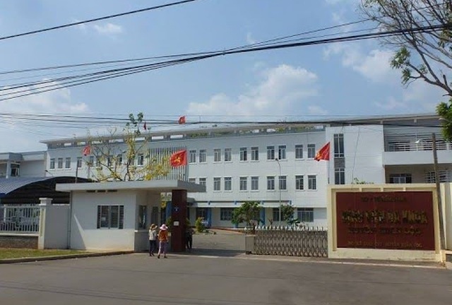 Vụ cô gái 27 tuổi tử vong bất thường tại Trung tâm Y tế huyện: Chồng bệnh nhân nói gì?
