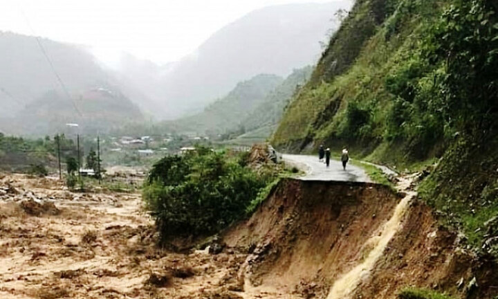 Tin tức dự báo thời tiết mới nhất hôm nay 18/4: Miền Bắc mưa lớn, cảnh báo lũ quét, sạt lở đất