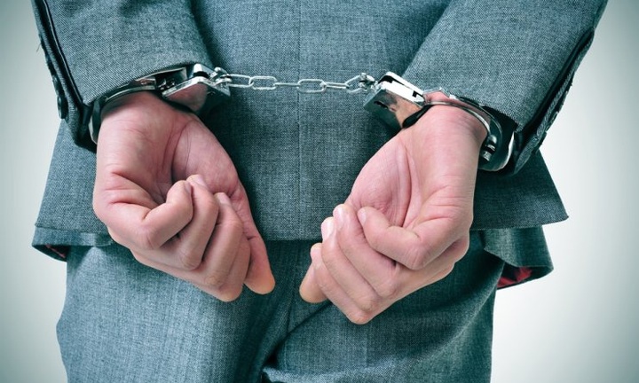 Bịa chuyện tốt nghiệp đại học danh giá hàng đầu thế giới, gã đàn ông lừa gần 30.000 USD của mẹ bạn gái