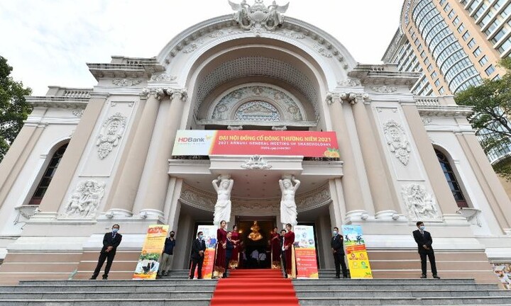 Đại hội đồng cổ đông thường niên HDBank 2021