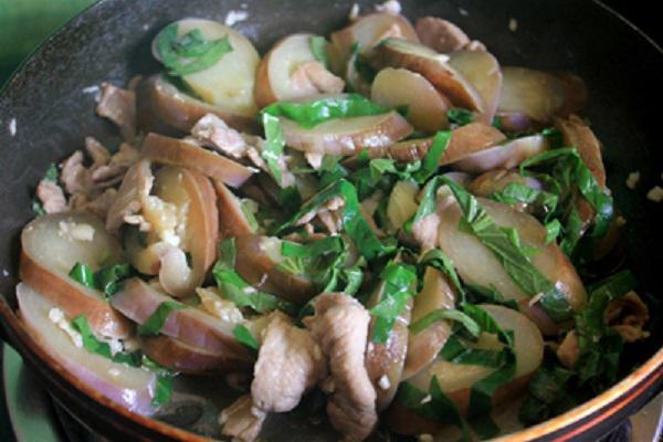 Cà tím xào với thứ này không chỉ bổ dưỡng mà còn ngon miệng