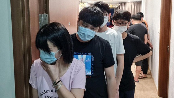 Tạm giam 3 người Trung Quốc tổ chức cho đồng hương ở lại trái phép tại Việt Nam