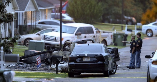 Mỹ: Máy bay nhỏ đâm vào nhà dân, 4 người tử vong 