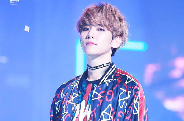 Hình ảnh đầu tiên của Baek Hyun (EXO) ngày nhập ngũ