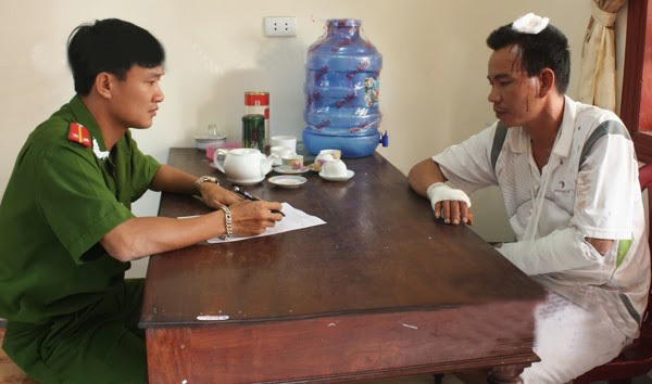 Giận vợ, chém chết hàng xóm 