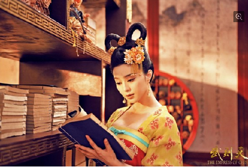 Tạo hình Võ Tắc Thiên trong sáng mà nóng bỏng của Phạm Băng Băng