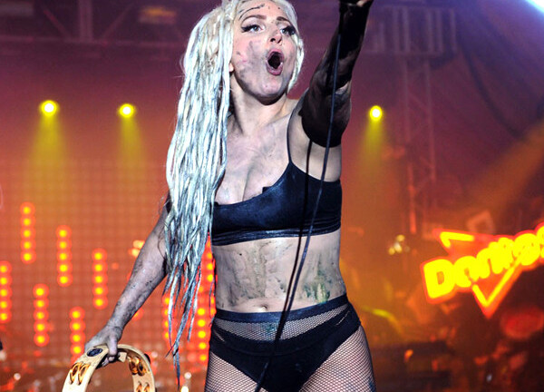 Lady Gaga và phong cách thời trang lập dị “có một không hai”