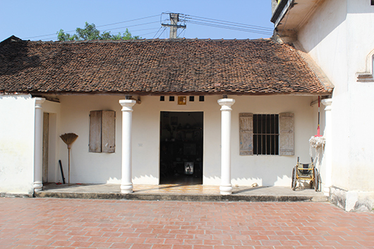 Sai lầm điều tra vụ án oan: Lấy dấu chân lạ kết tội chung thân