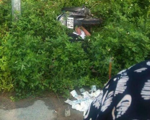 Nam thanh niên chết bất thường sau khi nhặt được hai bao tải tiền