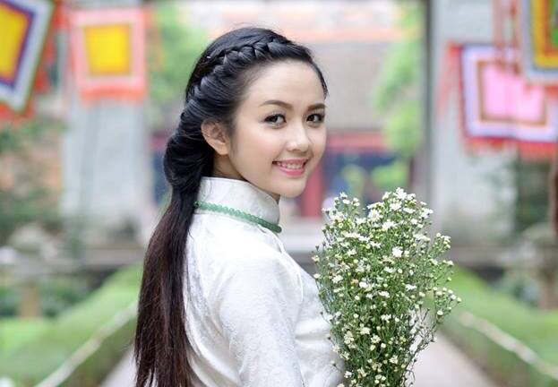 Ngất ngây vẻ đẹp “nghiêng nước nghiêng thành” nữ sinh xứ Tuyên