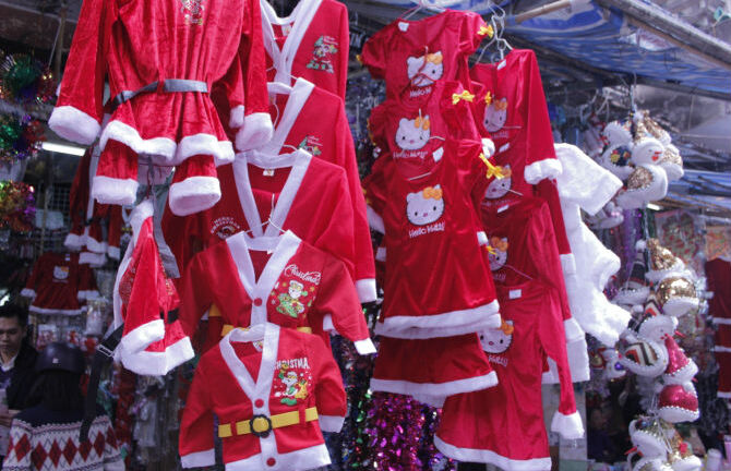 Thị trường mặt hàng Noel 2014: Đìu hiu vì thiếu mẫu mới 