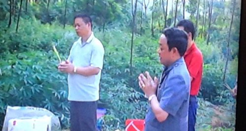 Gia đình liệt sĩ uất nghẹn lột mặt nạ “cậu Thủy” trước khi y bị bắt