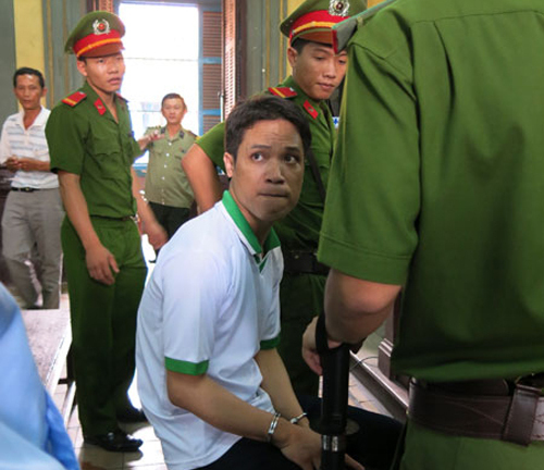 Vi phạm thủ tục tố tụng hình sự: Sai “trăm sự tại nhân”