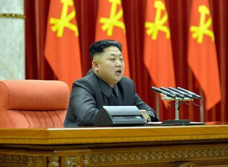 Kim Jong-un “ép” quan chức chứng kiến cảnh xử tử chú dượng