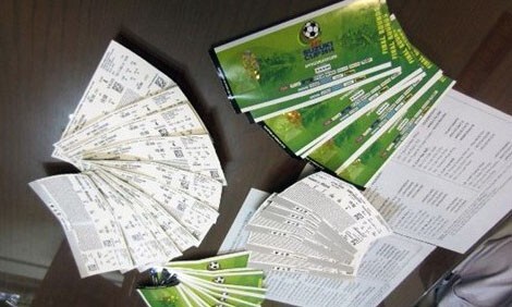 Trận Việt Nam-Malaysia: AFF choáng vì giá vé cao “ngất ngưởng