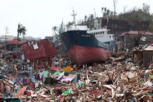 Thảm họa, hỗn loạn ở Philippines sau siêu bão Haiyan