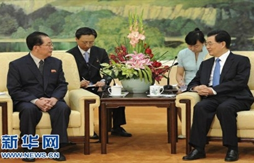 “Yếu tố Trung Quốc” trong vụ xử tử chú dượng của Kim Jong-un