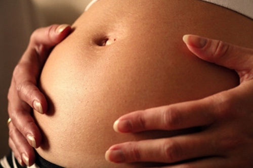 1/200 phụ nữ Mỹ mang thai mà vẫn còn trinh