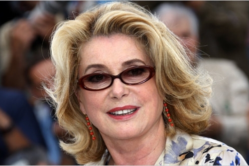 Bí quyết “trẻ mãi không già” của phụ nữ Pháp