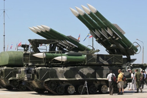 Phòng không-không quân Ukraine chạy sang phía Crimea