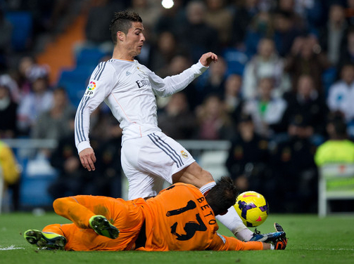 Real Madrid 7-3 Sevilla: 6 bài học kinh nghiệm rút ra