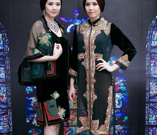 Nguyễn Thị Loan bỏ bê quán ốc diễn thời trang cùng đàn chị Ngọc Hân