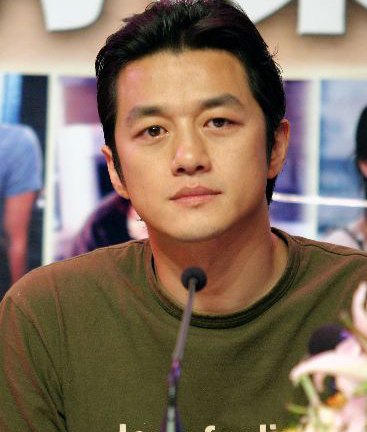 Lý Á Bằng bị tố lợi dụng của công làm của riêng