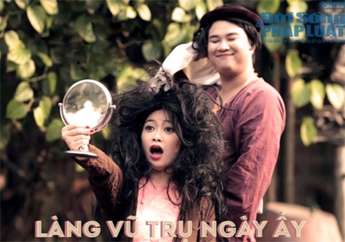 Hoàng Yến suýt nghẹt thở vì bị Minh Quân đổ cháo vào mồm