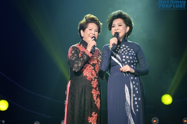 Danh ca Phương Dung – Giao Linh thăng hoa trong liveshow