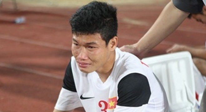 Sao U19 Việt Nam thi nhau khóa facebook vì bị làm phiền quá nhiều